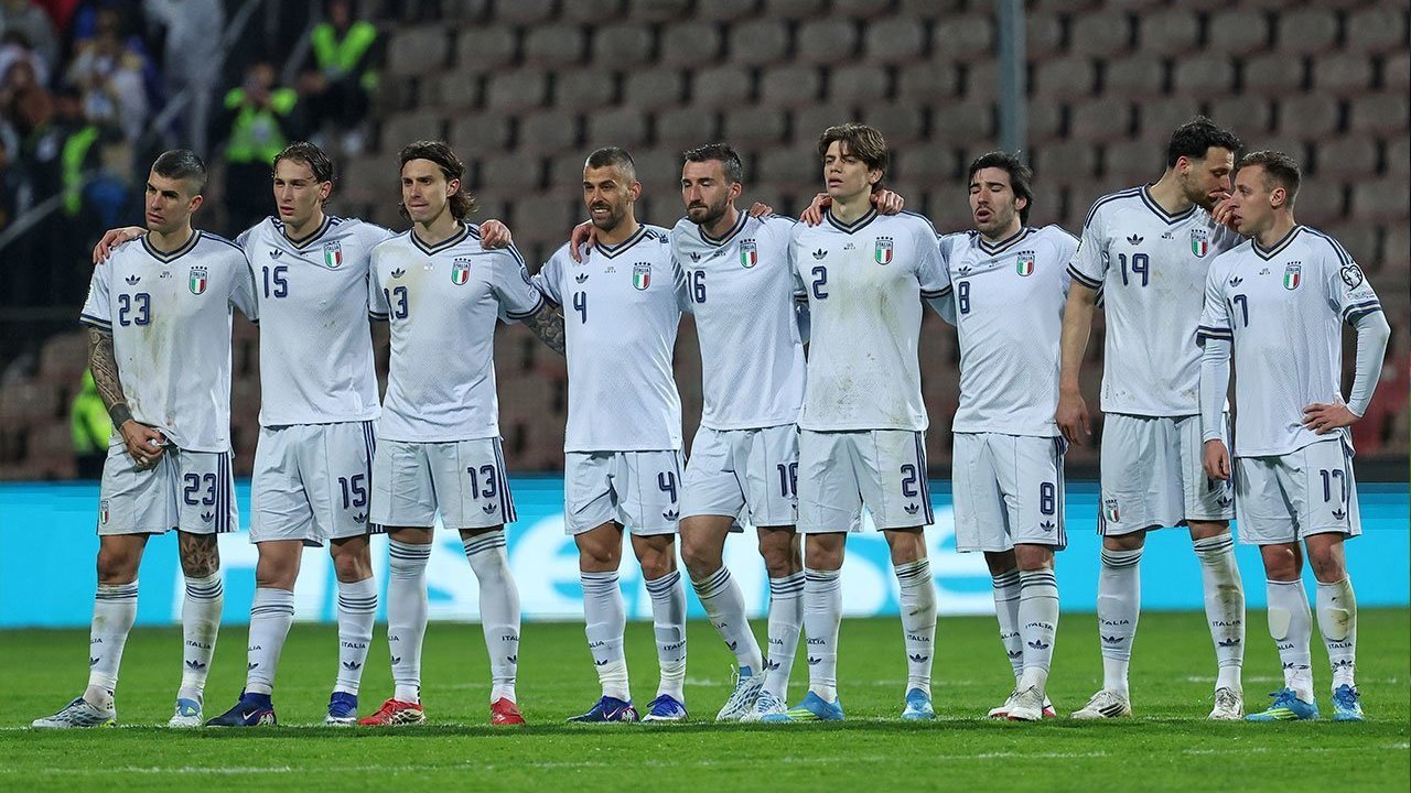 Kiamat Ketiga Italia: Dari Raja Dunia Menjadi Penonton Piala Dunia